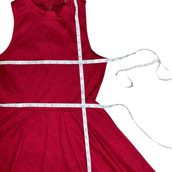 Francesca's Collections Red Eyelet Flowers A-Line Fit & Flare Sleeveless Dress - Picture 5 of 6